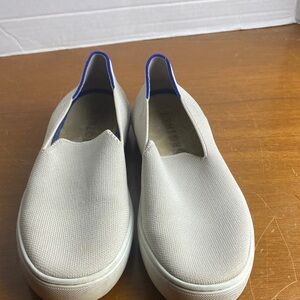 ROTHY'S ORIGINAL SLIP ON SNEAKERS WOMEN'S SIZE 9 WLIGHT BEIGE WASHABLE FLATS